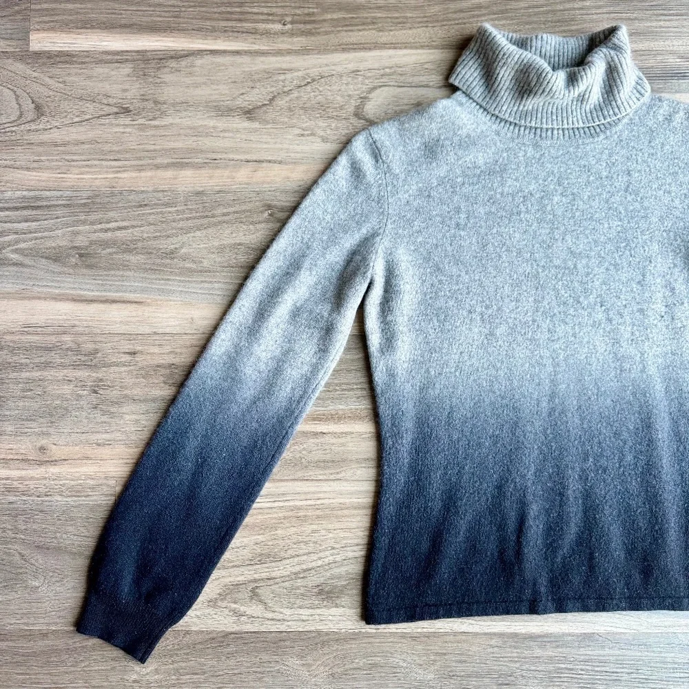 Minimalist 100% Cashmere Ombre Turtleneck‎ Knit Sweater Gradient M